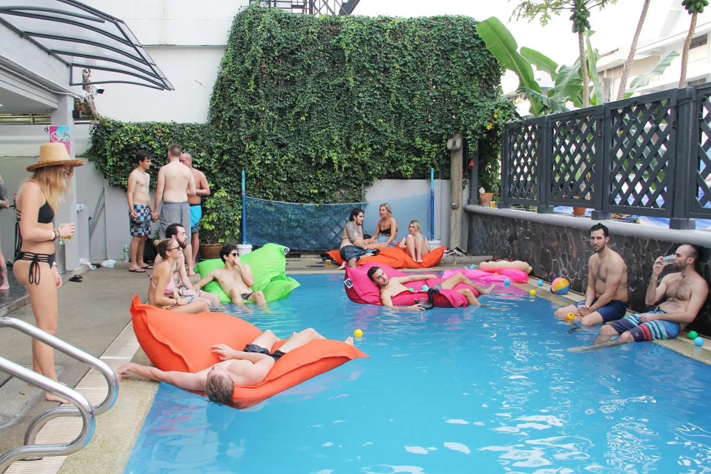 Mad Monkey Bangkok
