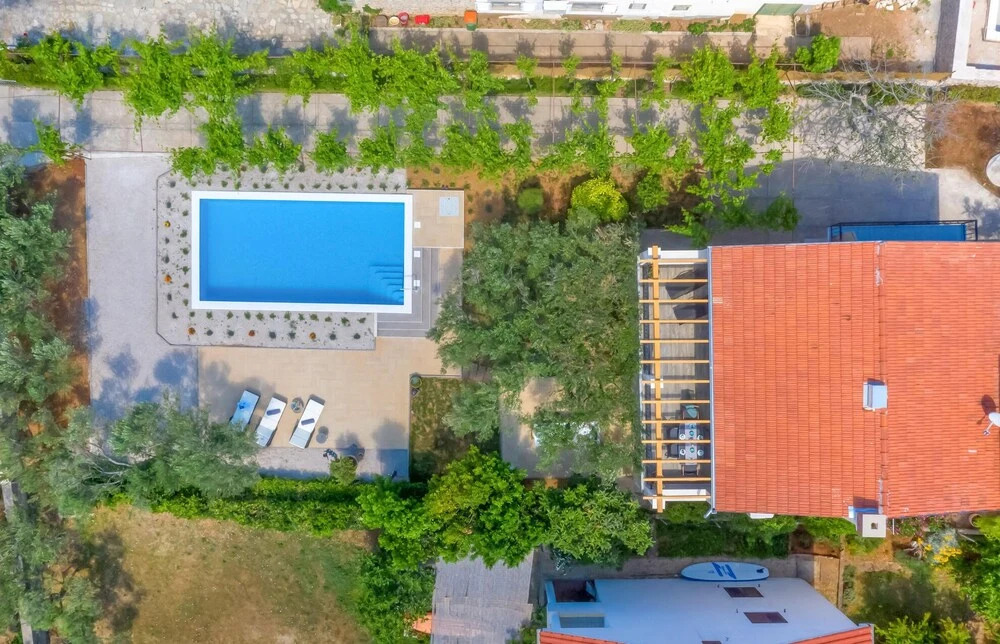 Awesome Home In Srima