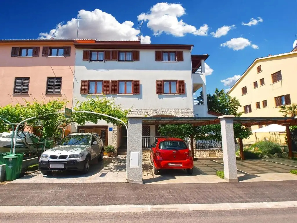 Apartments Mira 1293