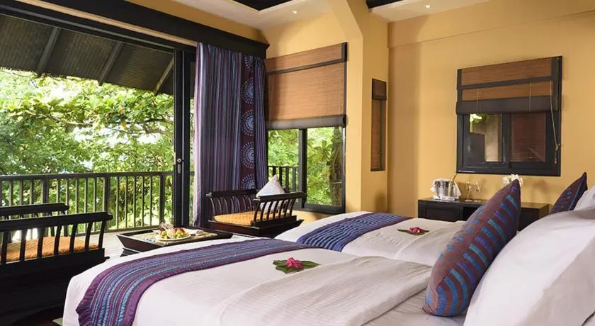 J Resort Alidhoo