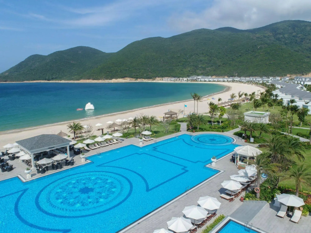 Vinpearl Golf Land Resort & Villas