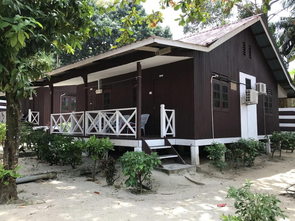 The Barat Perhentian