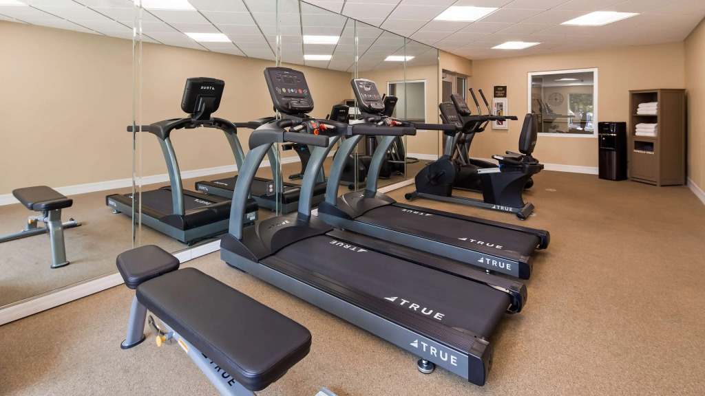 Best Western Plus Ambassador Suites