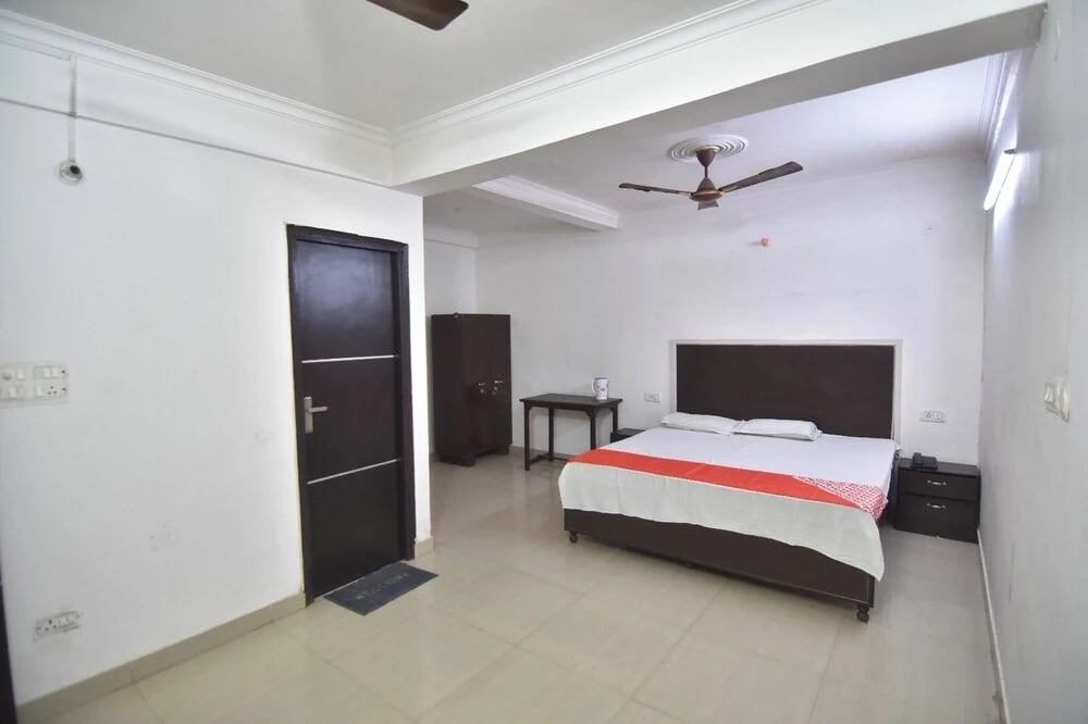 Royal Guest House