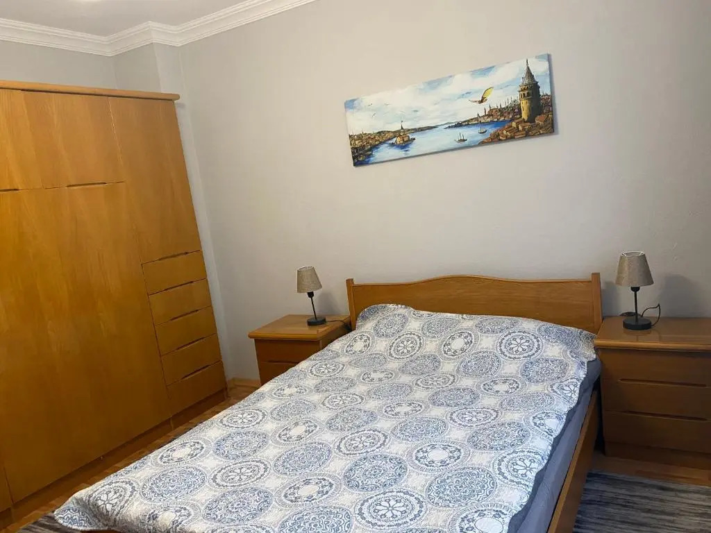 3 BEDROOMS 1 LIVING ROOM FURNISHED IN THE CENTER of ANKARA