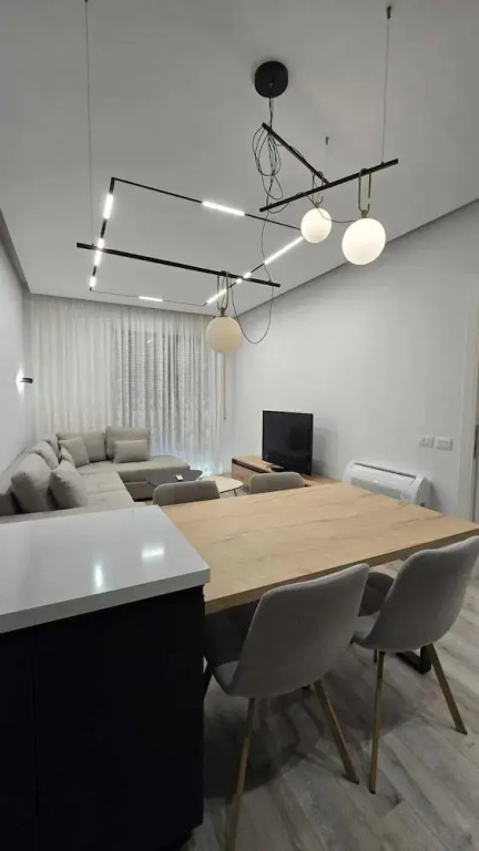 Tirent Apartment-One Bedroom Porcelan