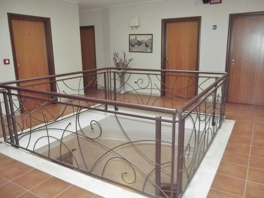 La Corte di Opaka