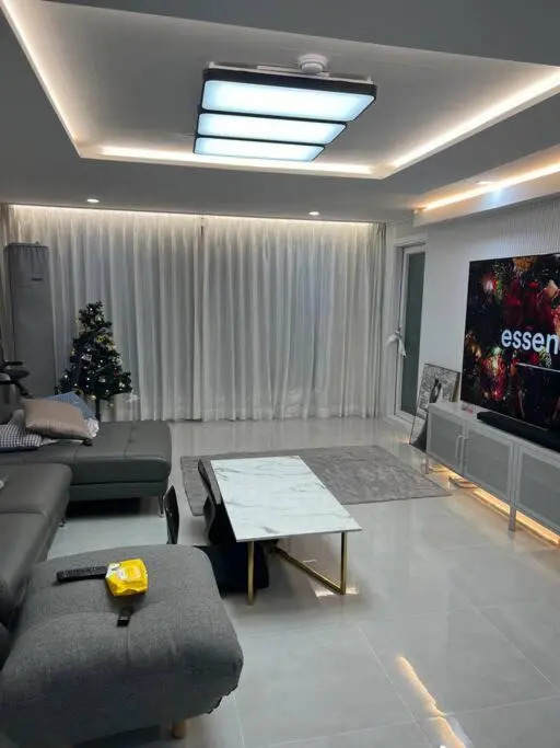 Cozy Space with Modern Interior in Hwaseong