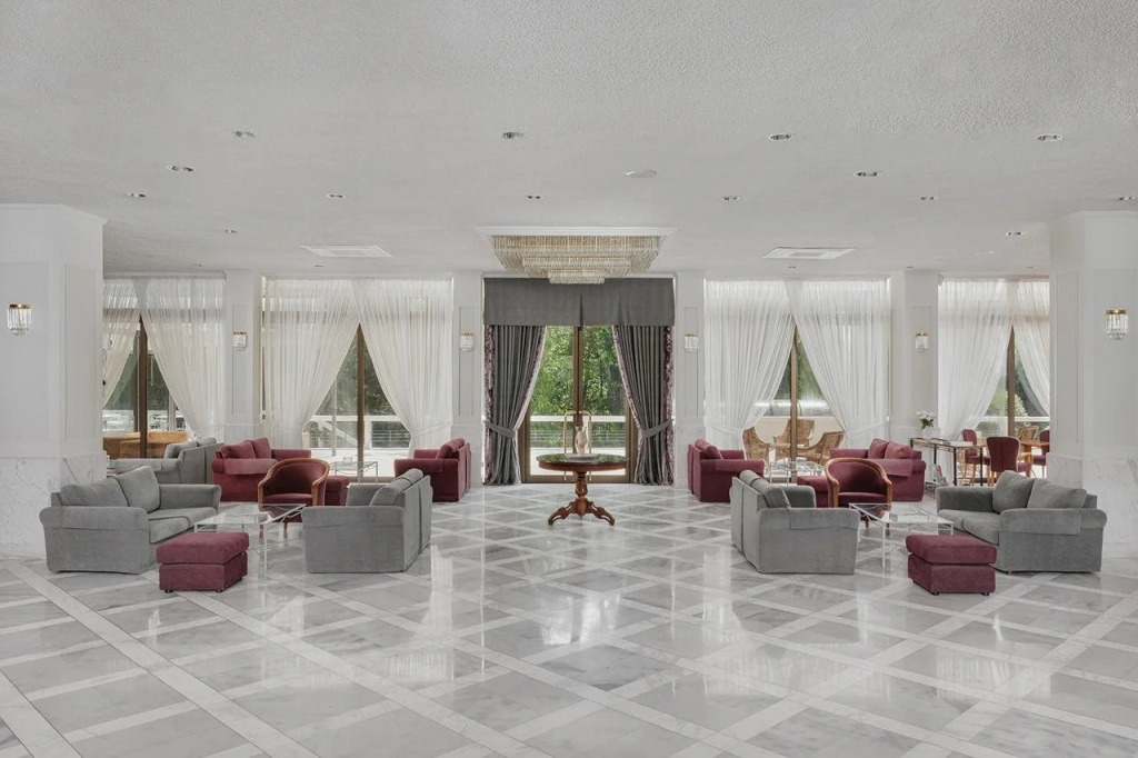 Sun Beach Hotel