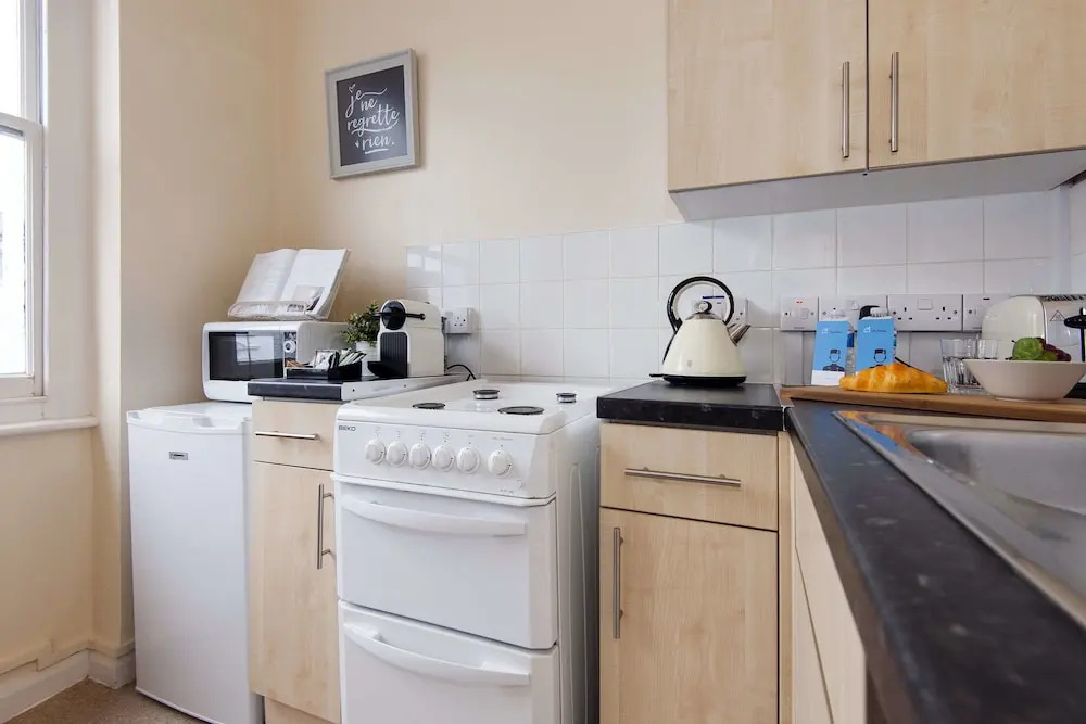 The Hereford Road Lodge - JFB4