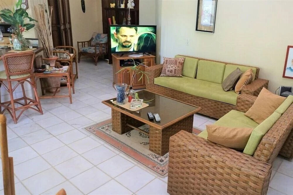 2 Bedroom 'Bird Watching Vacation' Villa