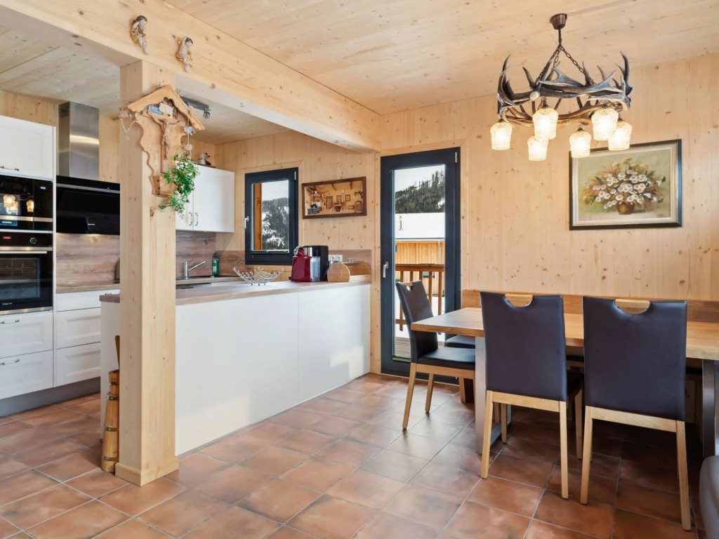 Deluxe Holiday Home in Hohentauern with Hot Tub