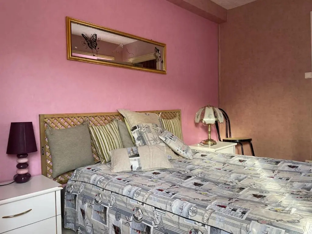 Maison de charme à Arfeuilles pour randonnées - FR-1-489-52