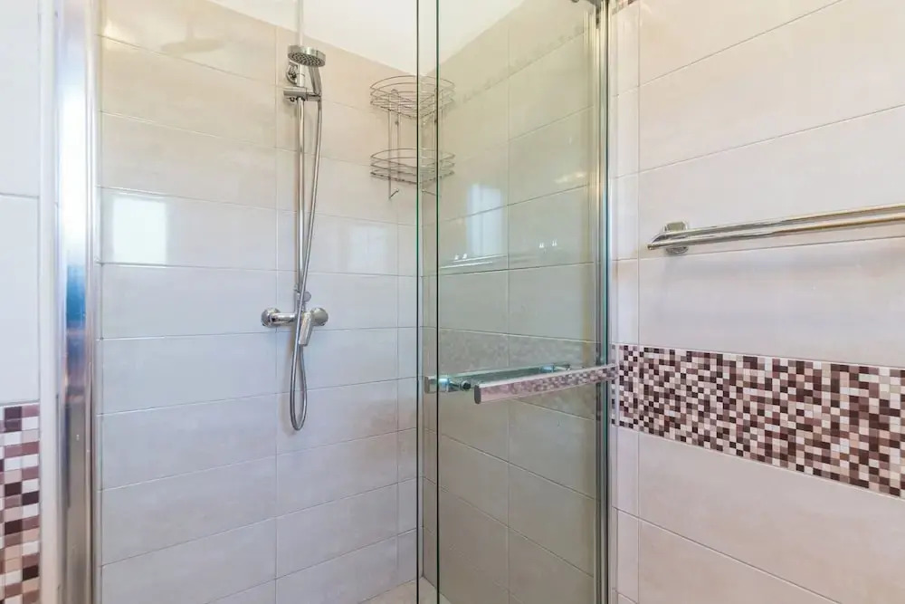 Lovely Family Bungalow With Private Pool