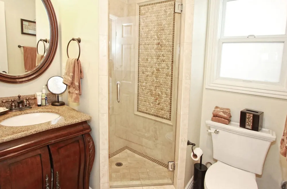 5107 Seashore Russ 4 Bedroom Home