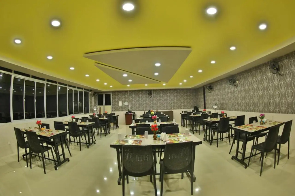 OYO 3471 Hotel Priso