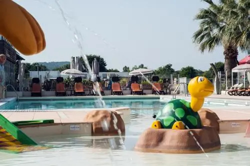 Holiday Marina Resort