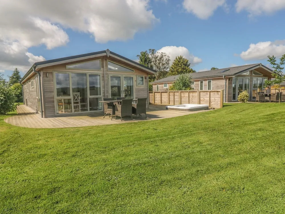 Nursery Lodge, 5 Horizon View, Liskeard
