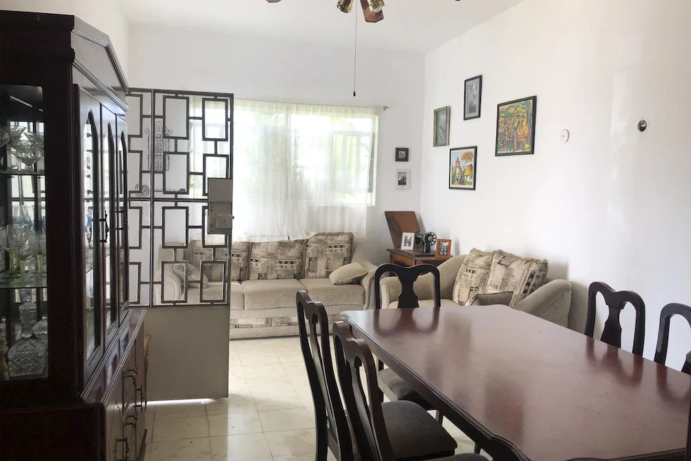 OYO Hotel Casa 401