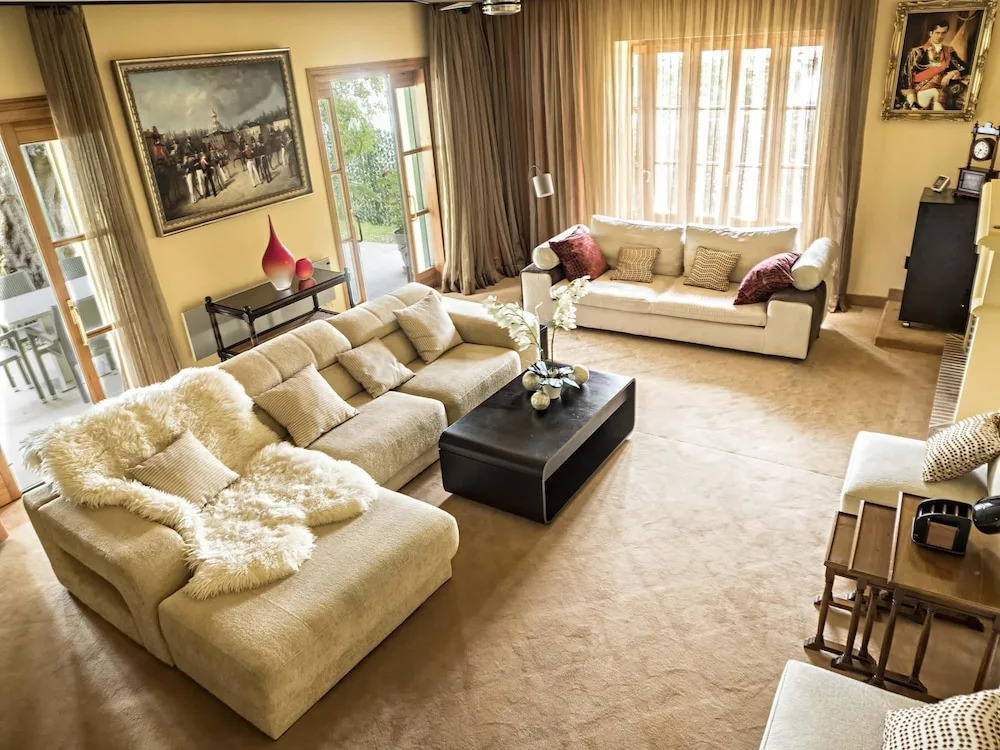 Selena - Luxurious Villa in Marbella Hill Club