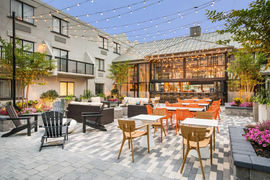 DoubleTree by Hilton Gainesville