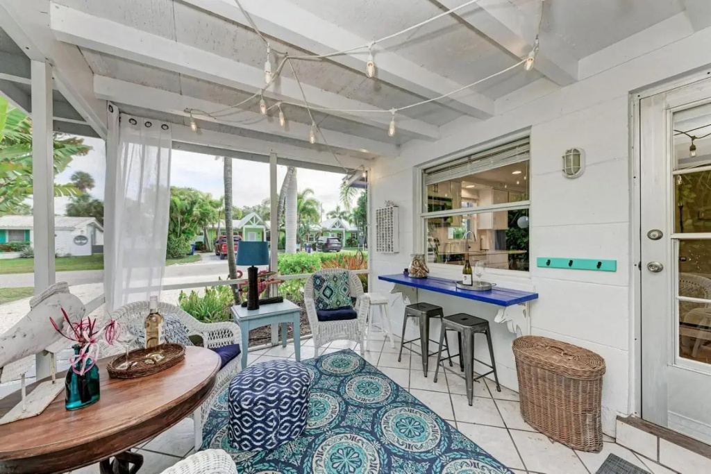 Blue Egret 306 - 61st St Unit A East