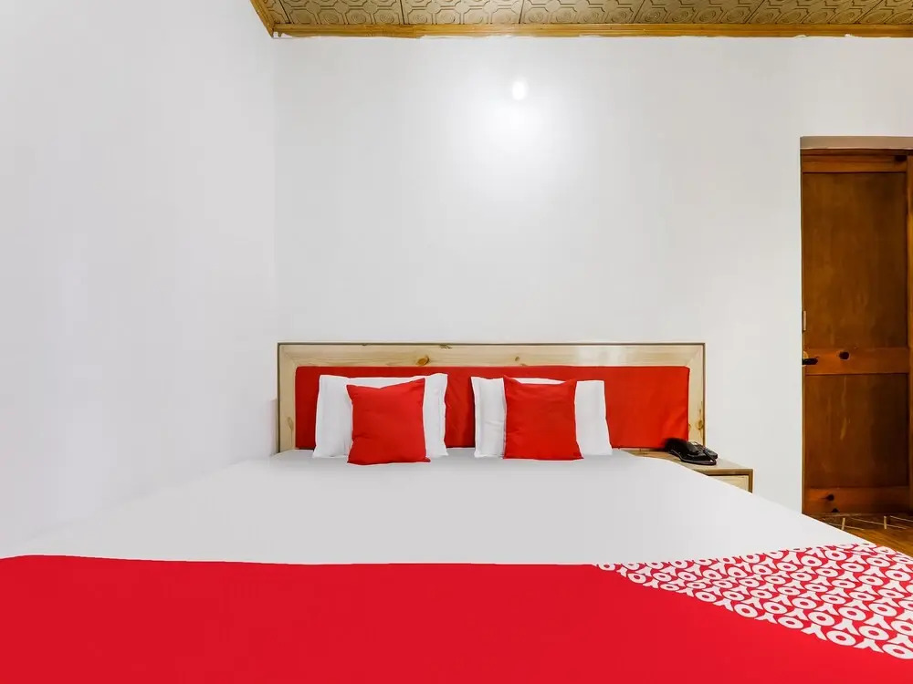 OYO 41662 Semskit Guest House