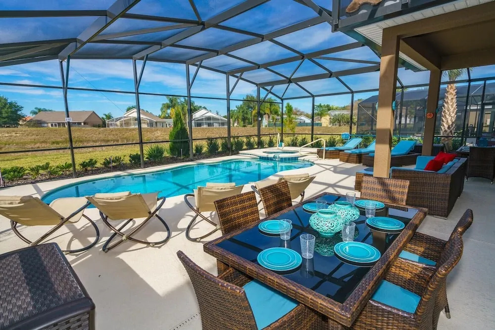 5140oba-solterra Resort