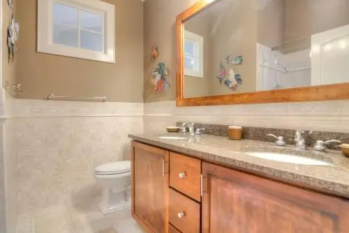 215 Glen Abbey