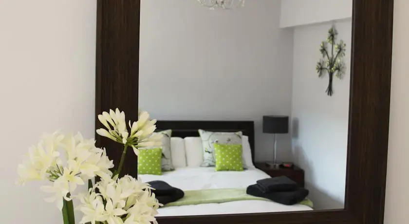 Grayz Apartments