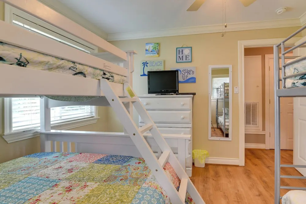 Steps to Pirate Beach: Galveston Home w/ Deck!