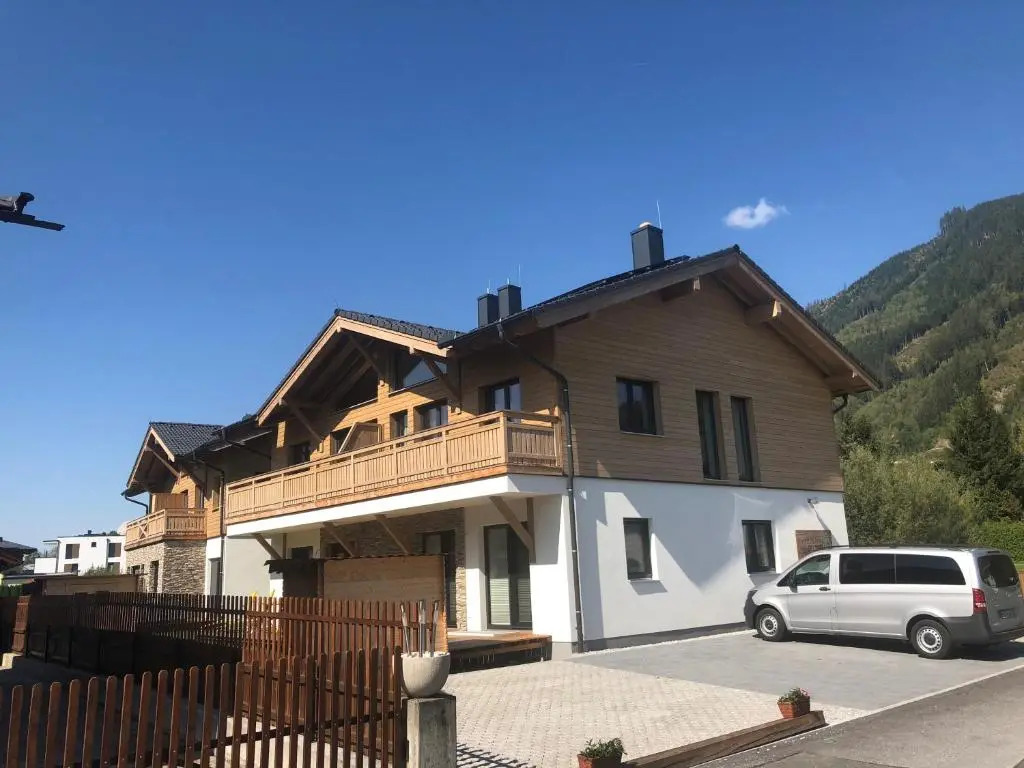 Mountain Nests - Chalets Apartments