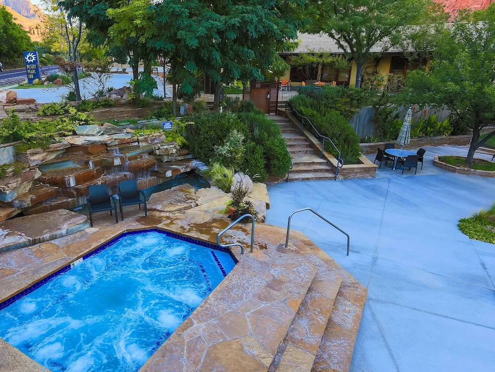 Desert Pearl Inn