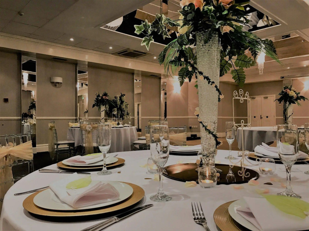 The Mount Rooms