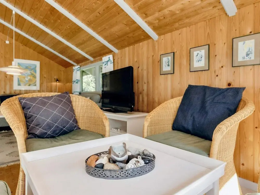 6 person holiday home in Gedser