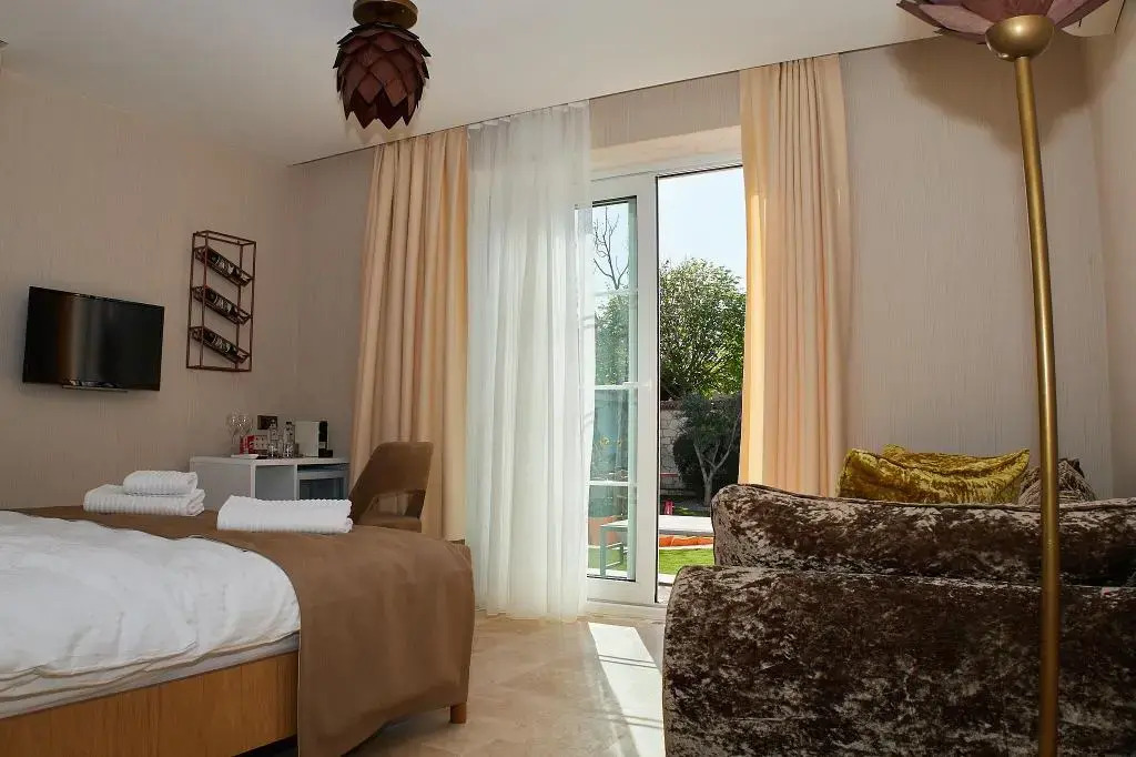Alasata Country House Alacati +12