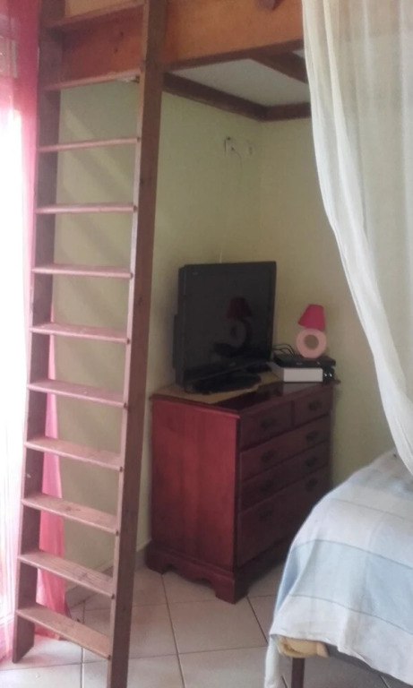 Studio in Baie Mahault, With Pool Access, Enclosed Garden and Wifi - 9
