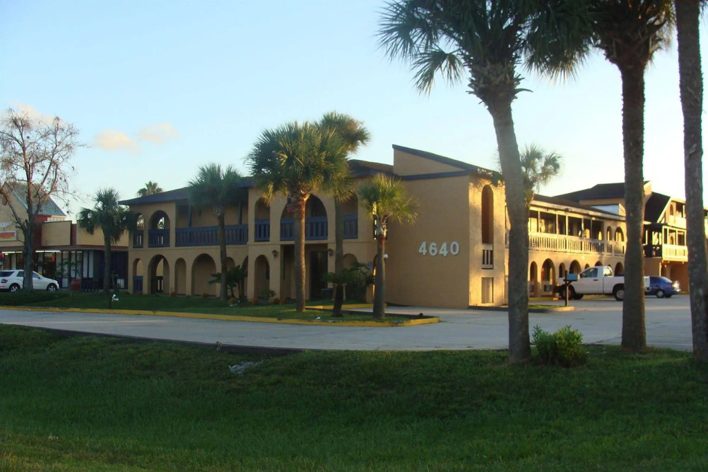 Sevilla Inn Kissimmee- Near Disney