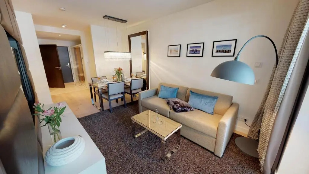 White Pearl Apartment 0.09
