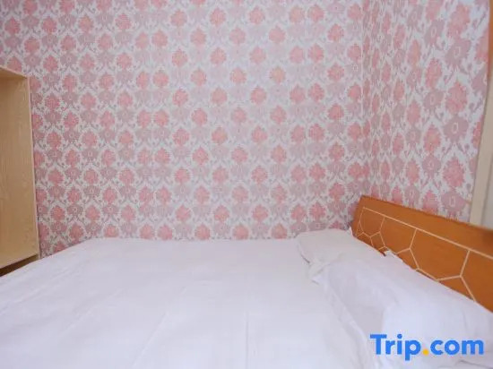 Yancheng Innovative Hotel