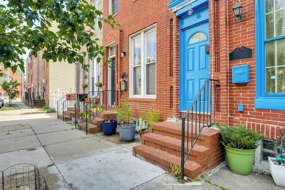 Quirky Baltimore Townhome ~ 2 Mi to Inner Harbor