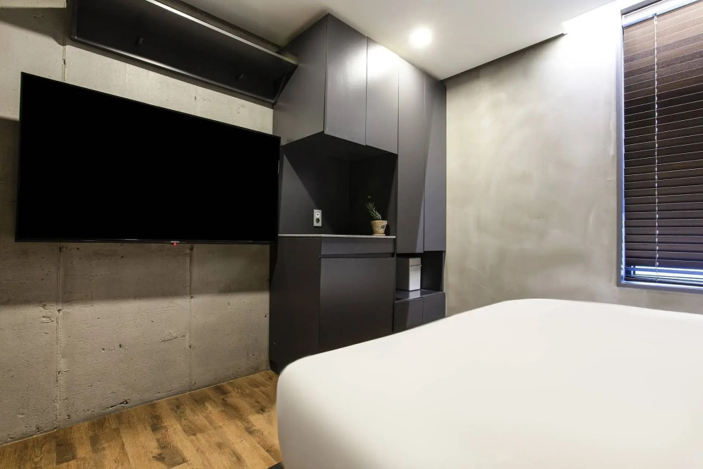 Makers Hotel
