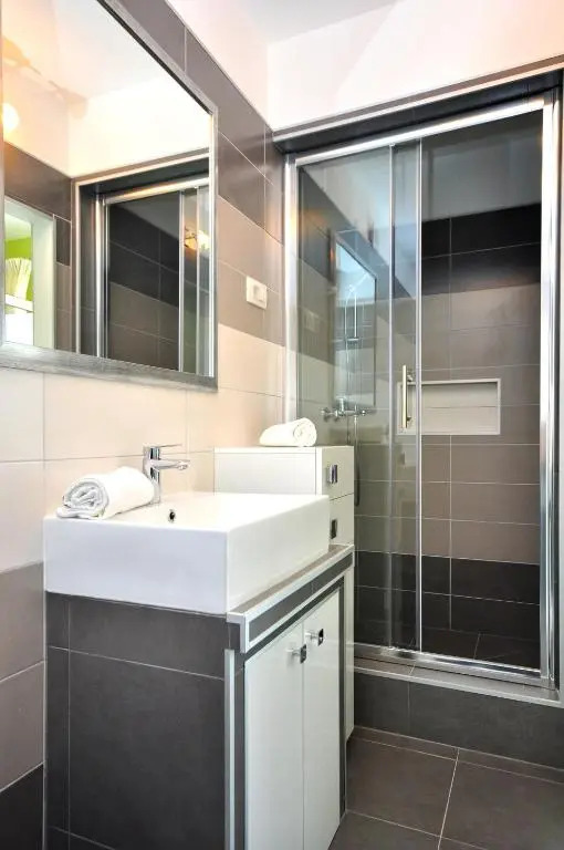 Apartments Sakal