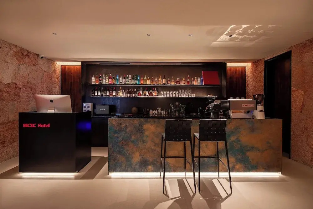 Mucheng Xichi Snow Mountain Art Resort Hotel