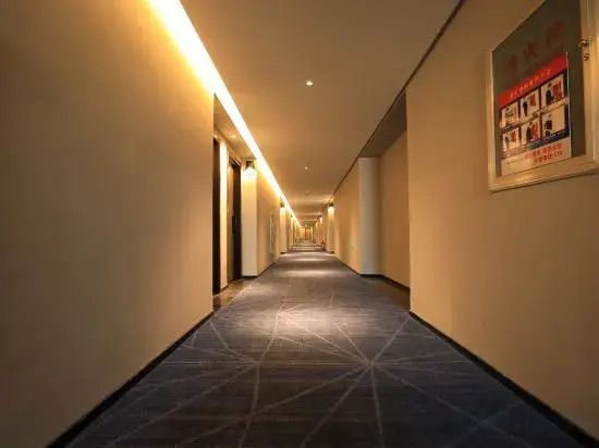 Superior Hotel (Pingdu Renmin Road, Shangjie Food Street)
