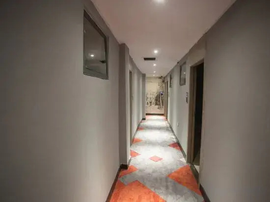 Guangzhou Jingtu Hotel (Beijing Road Pedestrian Street)