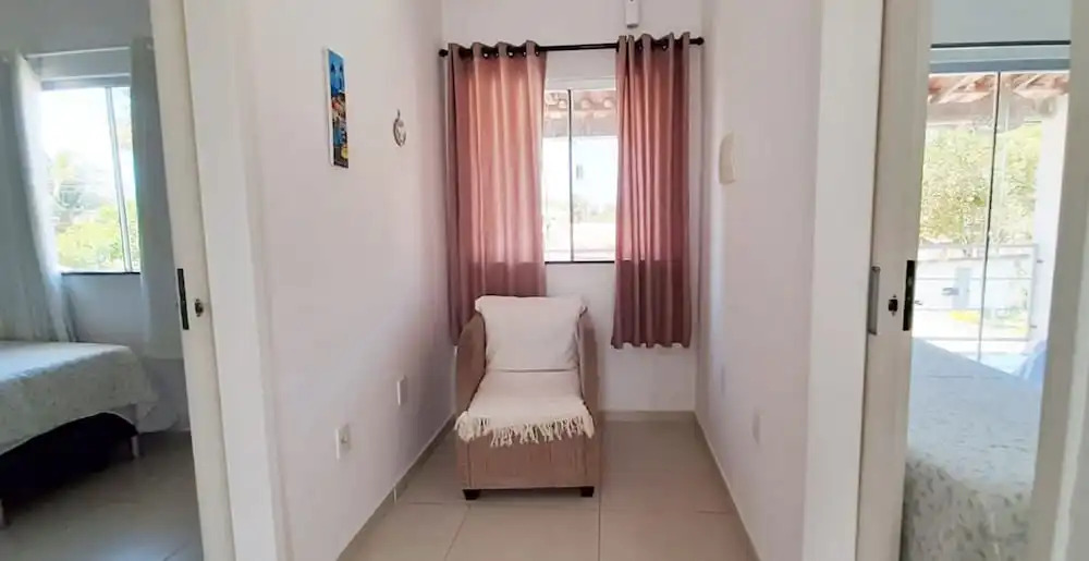 Casa na Praia de Mundaí com 3 quartos, piscina, e churrasqueira