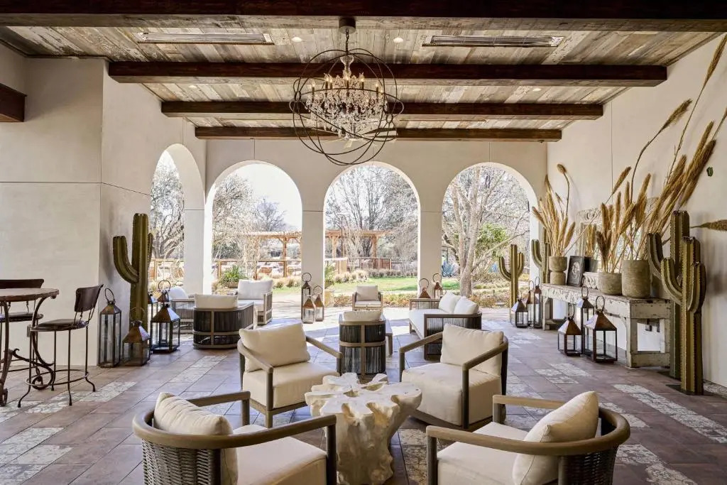 Hotel Drover, Autograph Collection
