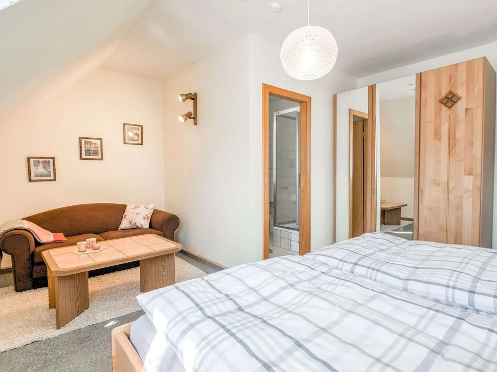 Geräumiges Apartment am Waldrand im Sauerland