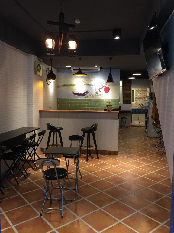 Tourist Bunny Hostel